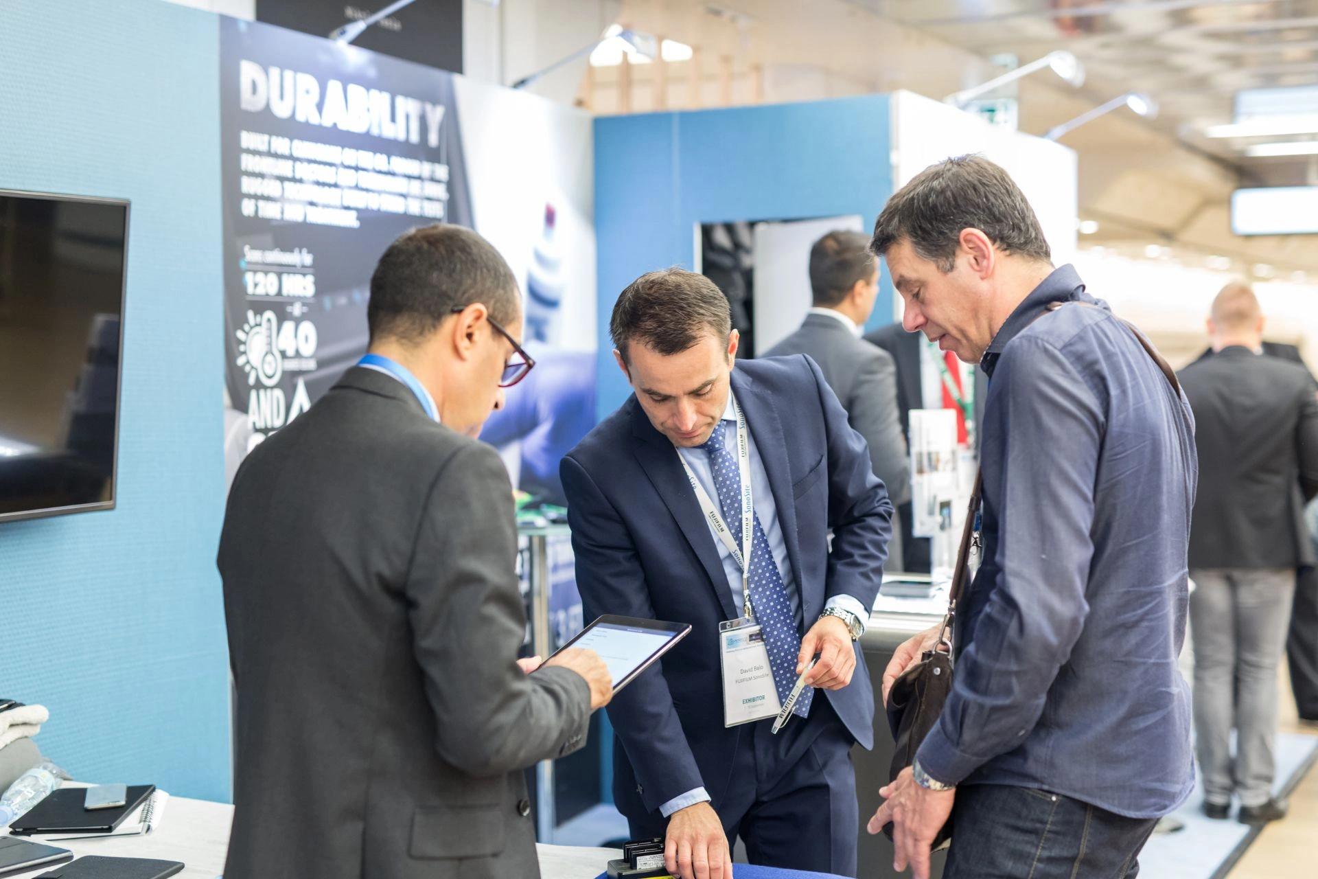 Organisation d'exposition commerciale en corse
